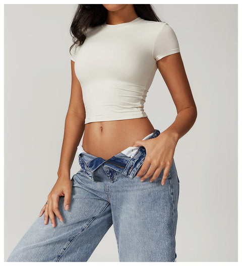 Curvypower | Australia Crop Top Cream Apricot / S Women’s Quick Dry Workout Crop Top Shaping, Breathable, Stretchable Activewear for Gym, Yoga & Running
