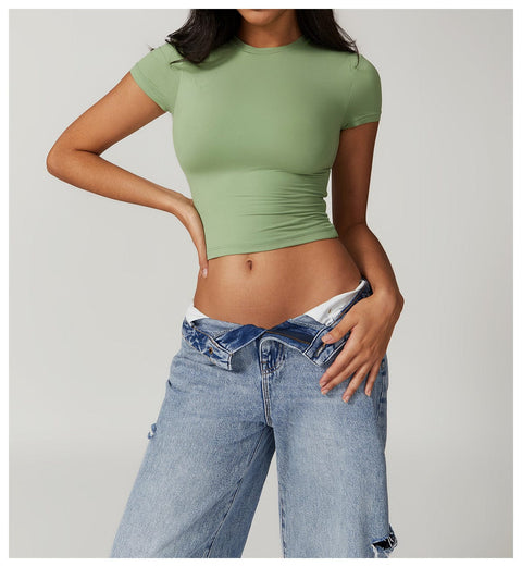 Curvypower | Australia Crop Top Grass Green / S Women’s Quick Dry Workout Crop Top Shaping, Breathable, Stretchable Activewear for Gym, Yoga & Running